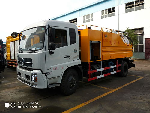 东风吸粪车厂家直销生产基地 在线咨询