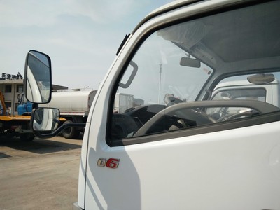 市政清洁的得力助手 下水道疏通车与吸污吸粪车厂家全解析